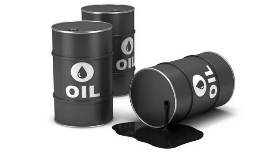Furnace and fuel oil product